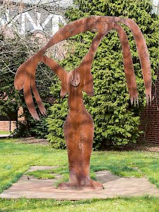 ￼Pieta von Menashe Kadishman, Braunschweig