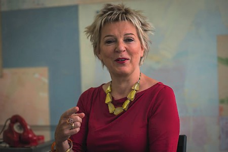 Gabriele Tammen-Parr (*1953 in Marburg), ist die Gründerin des Krisentelefons sowie von »Pflege in Not« in Berlin. In der Beratungs- und Beschwerdestelle bei Konflikt und Gewalt in der Pflege älterer Menschen werden seit 1999 unter der Leitung der studierten Sozialpädagogin Tammen-Parr vor allem pflegende Angehörige beraten, überwiegend telefonisch. Träger ist das Diakonische Werk. »Pflege in Not« hat 2011 den Berliner Gesundheitspreis bekommen.
