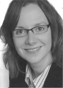 Christine Dunger, M. Sc. ist wissenschaftliche Mitarbeiterin am Lehrstuhl für Sozialphilosophie und Ethik an der Fakultät für Kultur­reflexion und Mitarbeiterin des Instituts für Ethik und Kommunikation im Gesundheitswesen (IGEK) an der Fakultät für Gesundheit der Universität Witten/Herdecke.