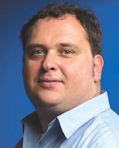 Dr. Paul Timmermanns ist Geschäftsführer der von der damaligen BAG Hospiz e.V. und ihm 2006 gegründeten Bundes-Hospiz-Akademie gGmbH. Der Seelsorger, der zu sozialethischen Fragen promoviert hat, ist einer der führenden Vertreter der Hospiz- und Palliativ-Care-Bewegung in Deutschland. 