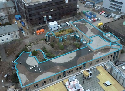 Das Mildred-Scheel-Haus befindet sich auf dem Campus des Universitätsklinikums zu Köln. Das 1992 errichtete Gebäude beheimatet neben dem Zentrum für Palliativ­medizin auch die Akademie für Forschung und Bildung der Deutschen Krebshilfe.